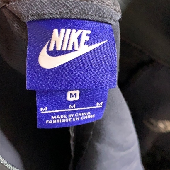 Nike zippered jacket size - M - Picture 3 of 3